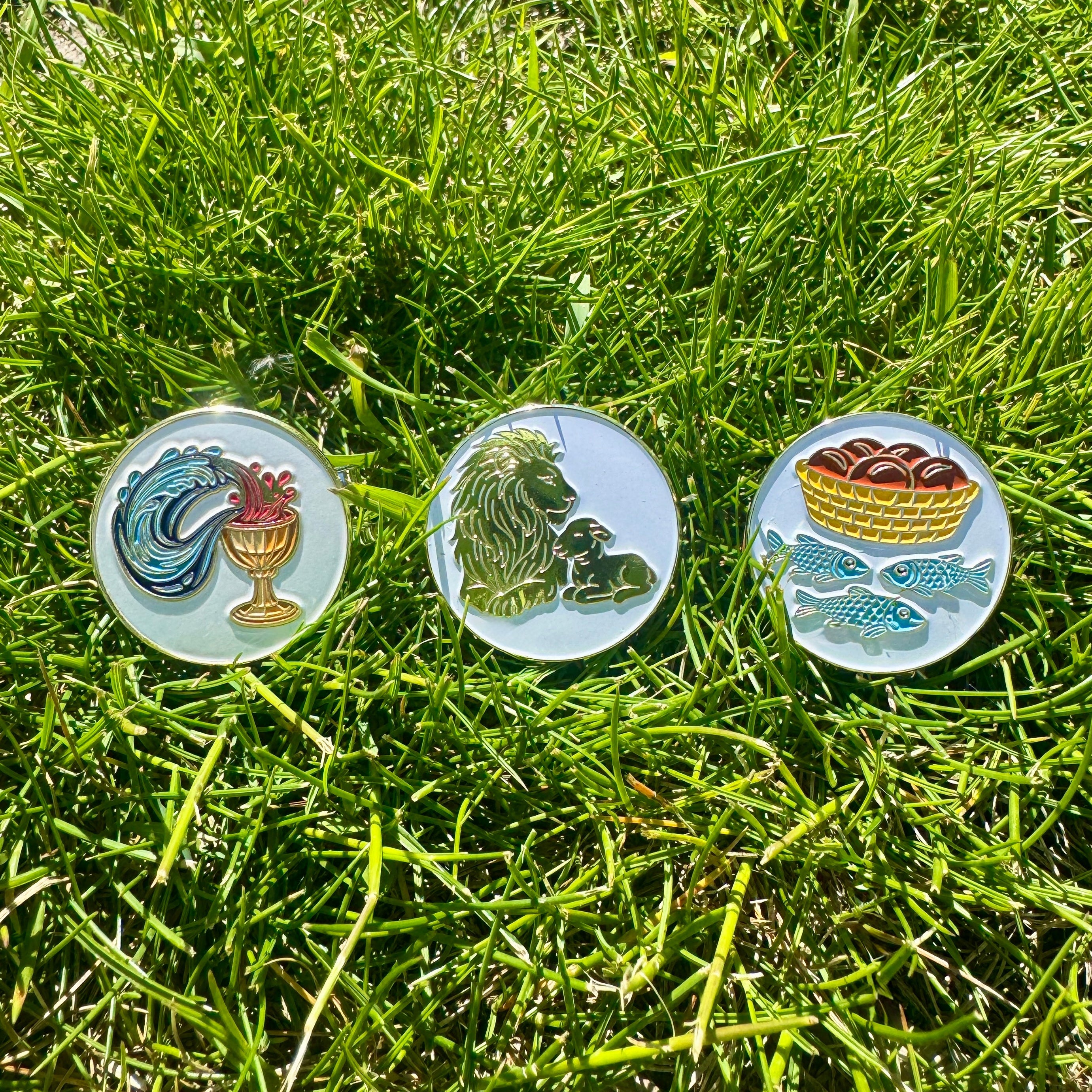 3 Hat Clips